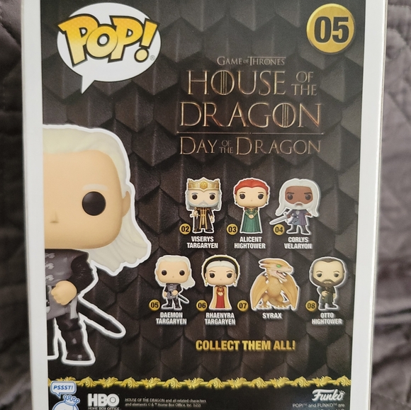 DAEMON TARGARYEN FUNKO POP! # 5- HOUSE of DRAGON with Protector - Picture 2 of 5